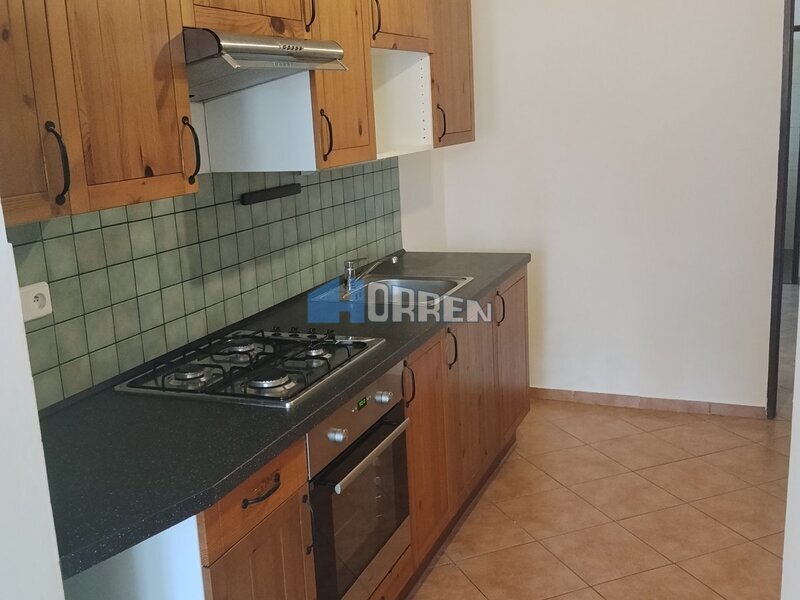 Pronájem bytu 2+1 - 60 m2, Cimburkova, Praha 3